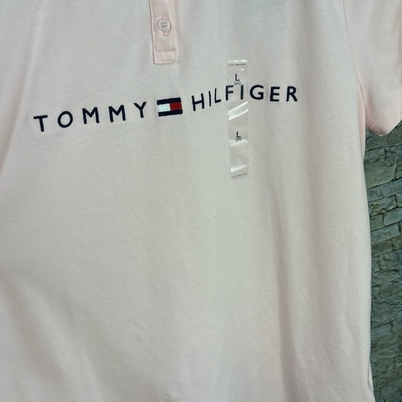 🔥🔥Tommy Hilfiger Woman Polo Size: Large🔥🔥 - Picture 6 of 11